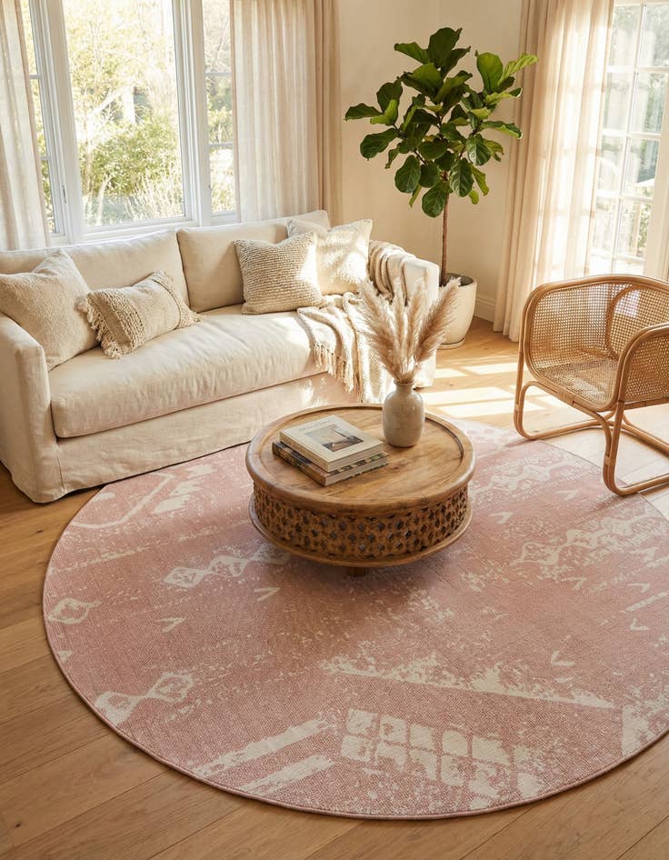 Detail image of 13' x 13'  Washable Bohemian Indoor / Outdoor Round Rug