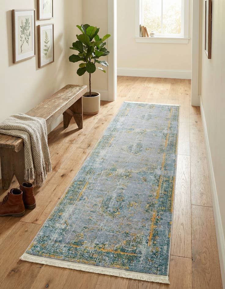 Detail image of  2' 7 x 10' Santiago Runner Rug