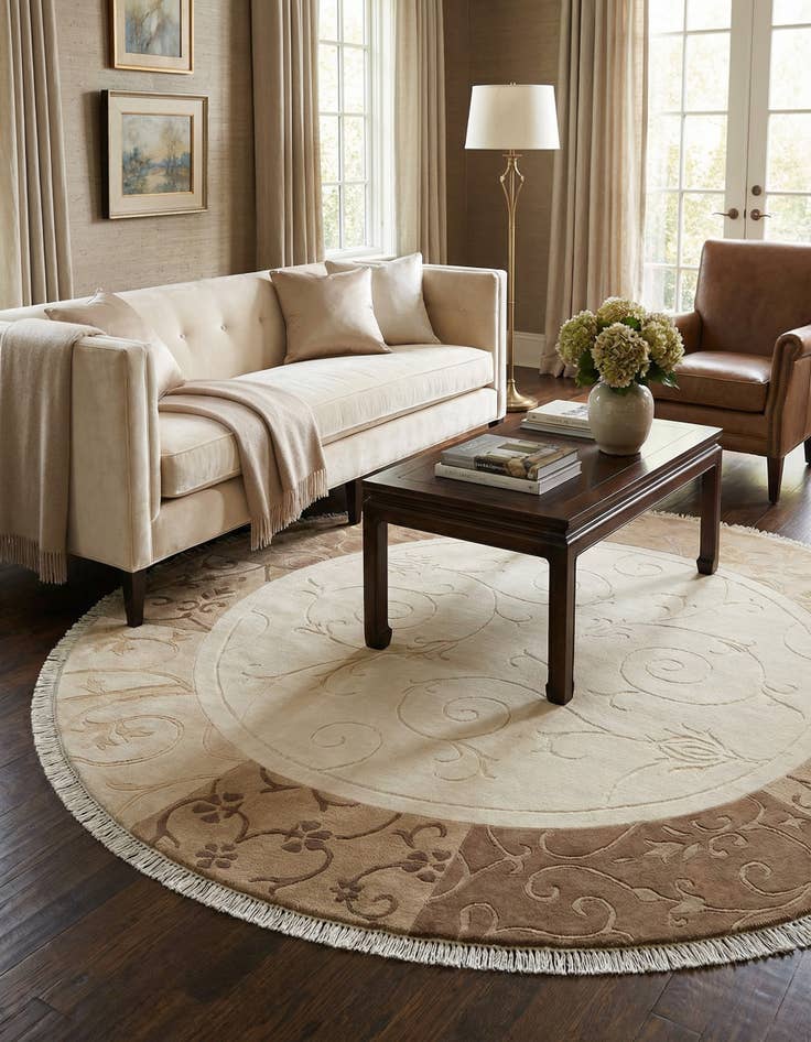 Detail image of 6' 7 x 6' 7  Hand Knotted Darya Wool Round Rug