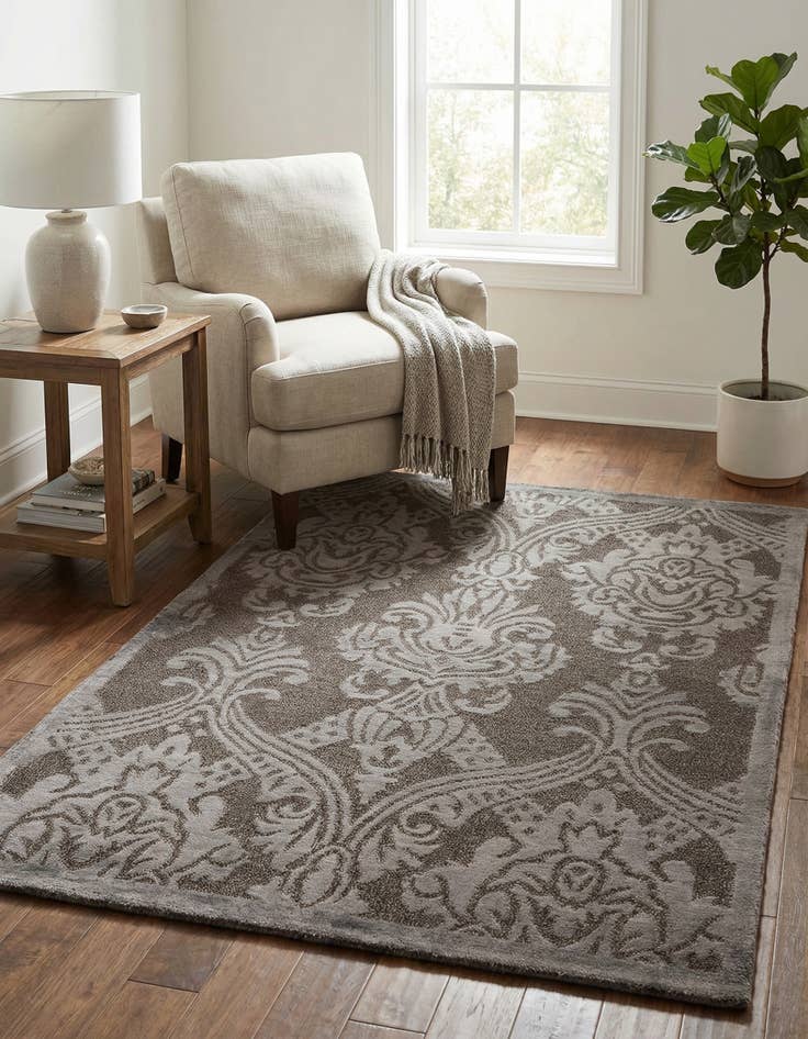 Detail image of 3' x 4' 11  Hand Knotted Darya Wool Rug