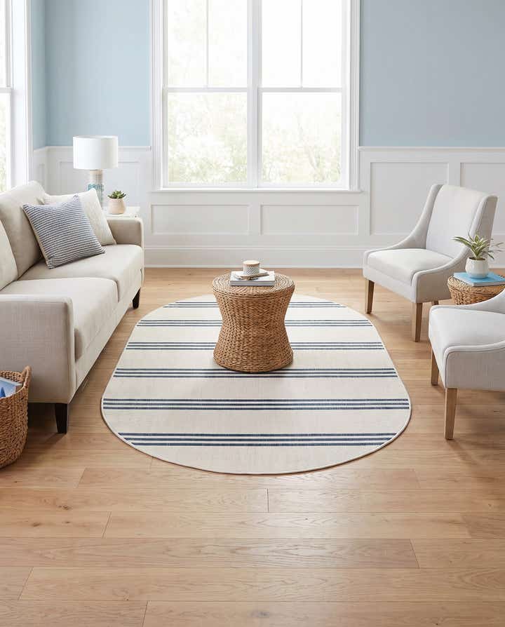 5' 3 x 8' Easy-Clean Jill Zarin Anguilla Indoor / Outdoor Oval Rug