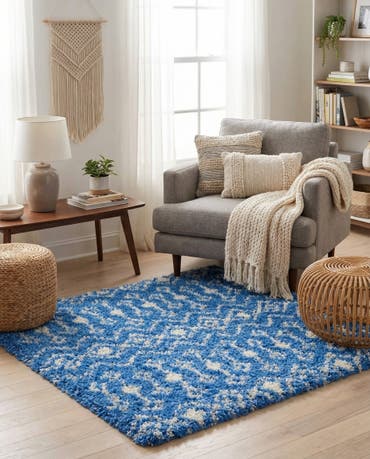  4' x 4' Moroccan Trellis Shag Square Rug