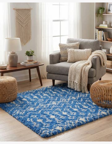 4' x 4' Moroccan Trellis Shag Square Rug