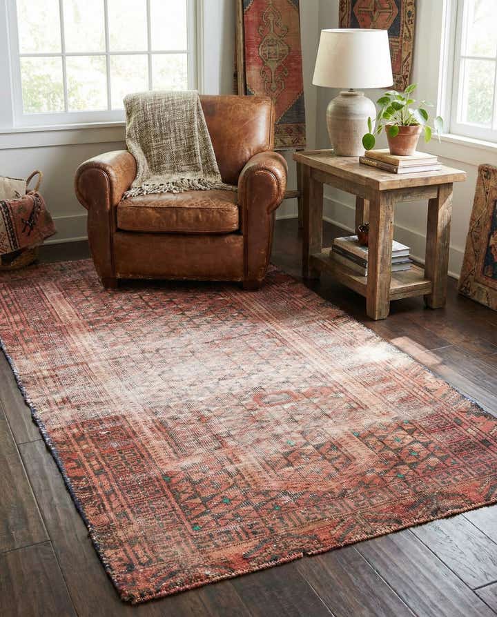 2' 9 x 5' 7 Hand Knotted Ultra Vintage Persian Wool Rug