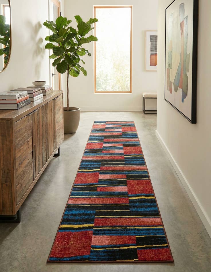 Detail image of 2' 7 x 10' Easy-Clean Modern Indoor / Outdoor Runner Rug