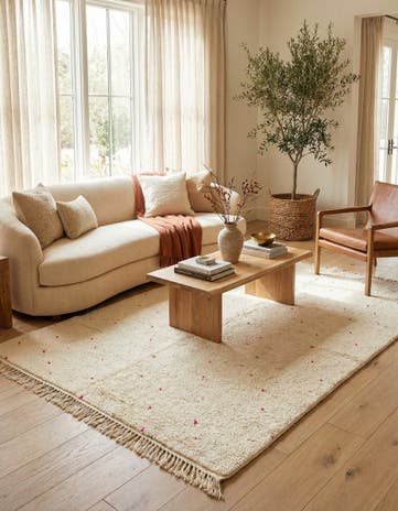 5' 7 x 8' Hand Knotted Moroccan Wool Rug