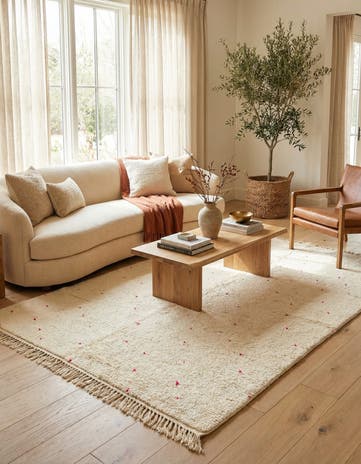 5' 7 x 8' Hand Knotted Moroccan Wool Rug