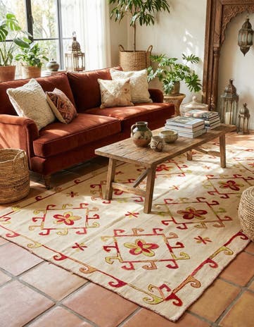5' 9 x 7' 7 Hand Woven Kilim Suzani Wool Rug