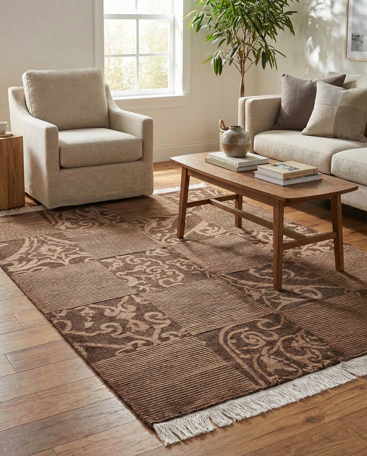 Detail image of 4' 2 x 6' 2 Hand Knotted Darya Wool Rug