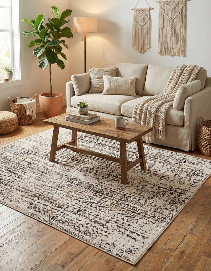 Detail image of 5' 3 x 5' 3 Hermitage Square Rug