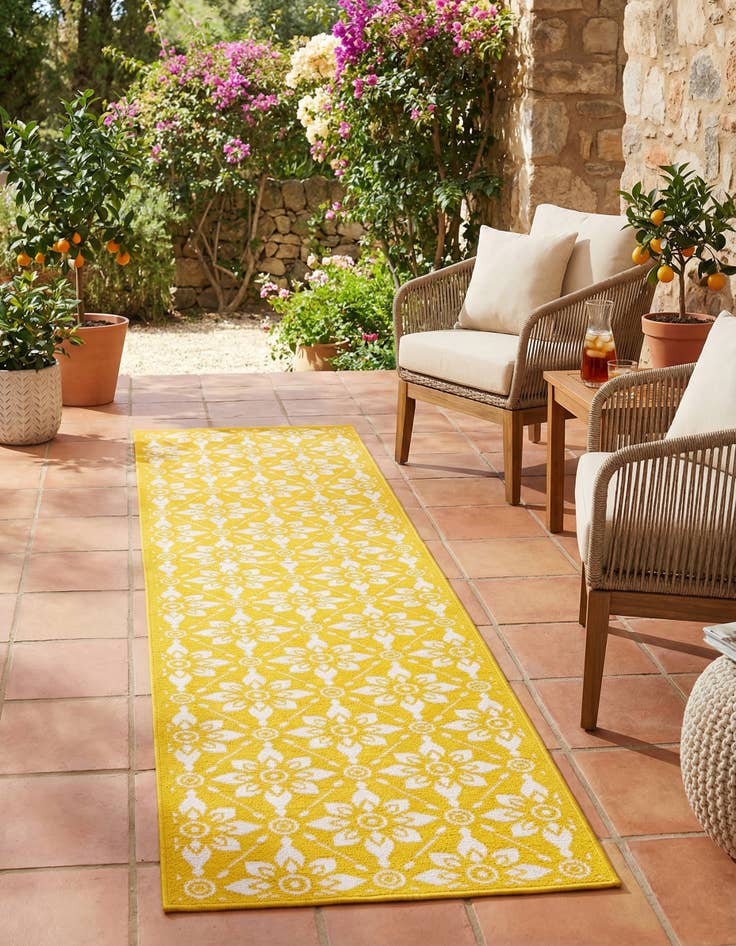 Detail image of 2' 7 x 12'  Washable Trellis Indoor / Outdoor Runner Rug