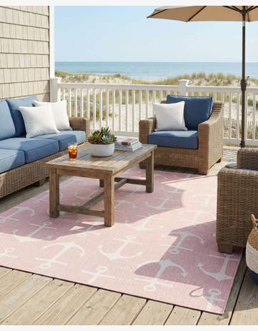 7' x 10' Easy-Clean Coastal Indoor / Outdoor Rug