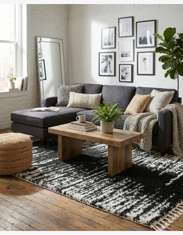 Black and White Serenity Shag Rug