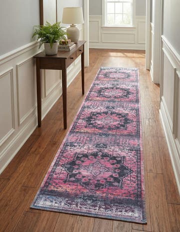 2' x 9' 10 Washable Francesca Runner Rug
