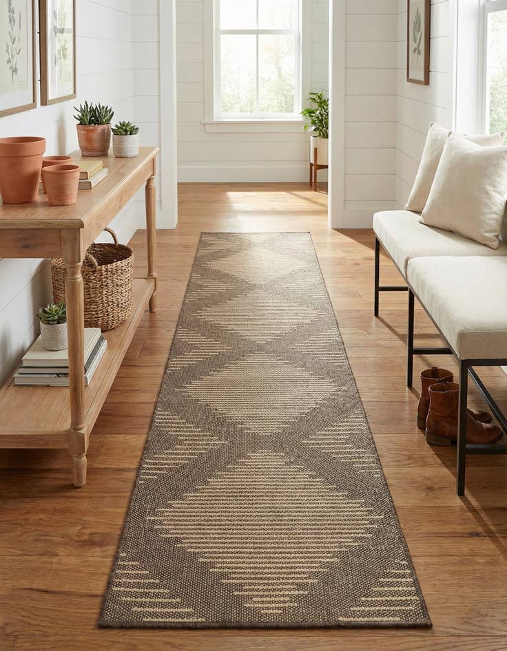 Detail image of 2' 9 x 12' Dunes Runner Rug