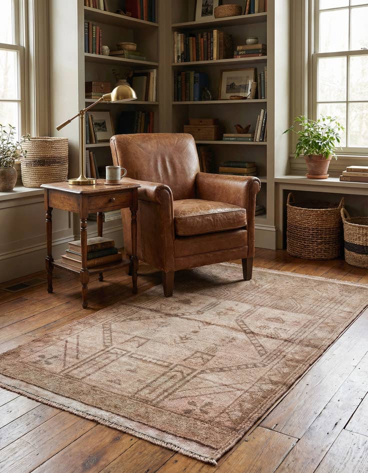 Detail image of  3' x 4' 7  Hand Knotted Ultra Vintage Persian Wool Rug