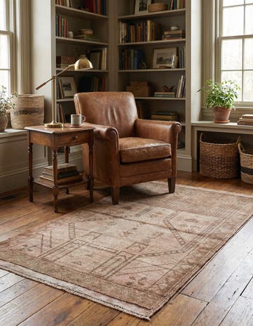 3' x 4' 7 Hand Knotted Ultra Vintage Persian Wool Rug
