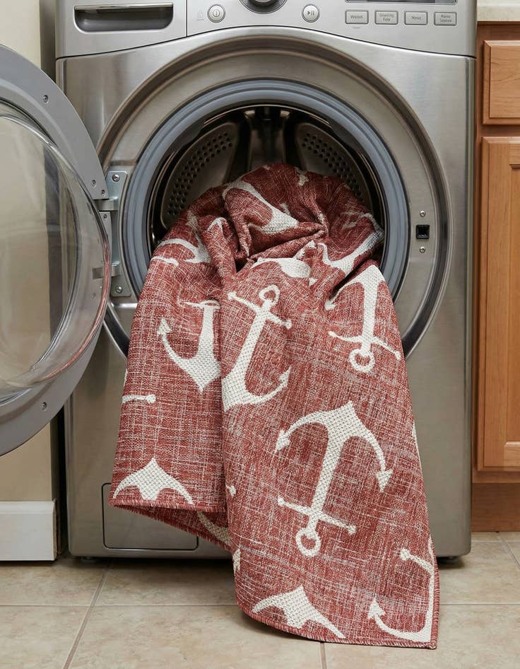 Detail image of 5' 3 x 5' 3  Washable Coastal Indoor / Outdoor Square Rug