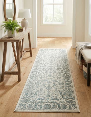 Jill Zarin 2' 7 x 8' Uptown Central Park Runner Rug