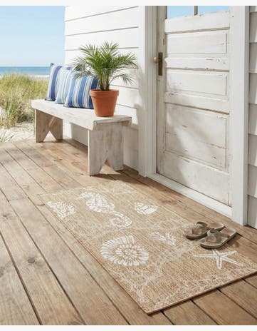 2' x 4' Easy-Clean Coastal Indoor / Outdoor Runner Rug
