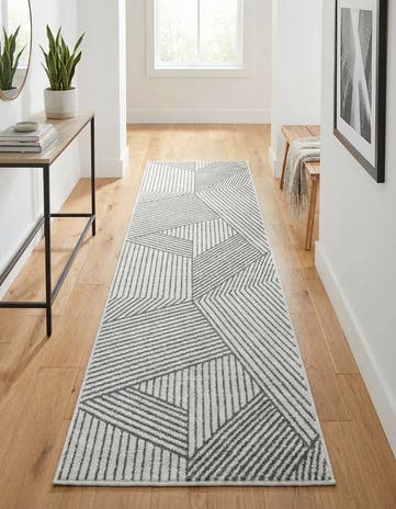 2' 7 x 10' Oslo Runner Rug