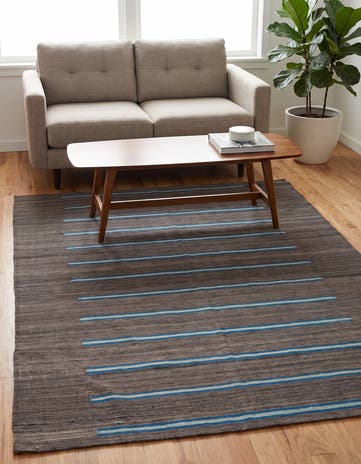 4' 2 x 6' Hand Woven Kilim Modern Wool Rug