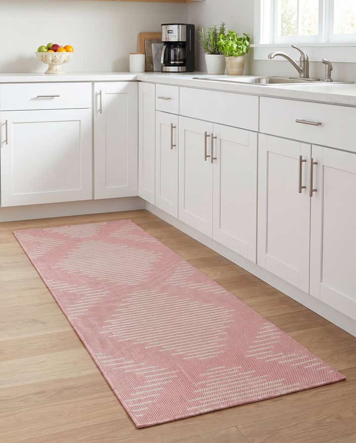2' x 5' 3 Easy-Clean Modern Indoor / Outdoor Runner Rug