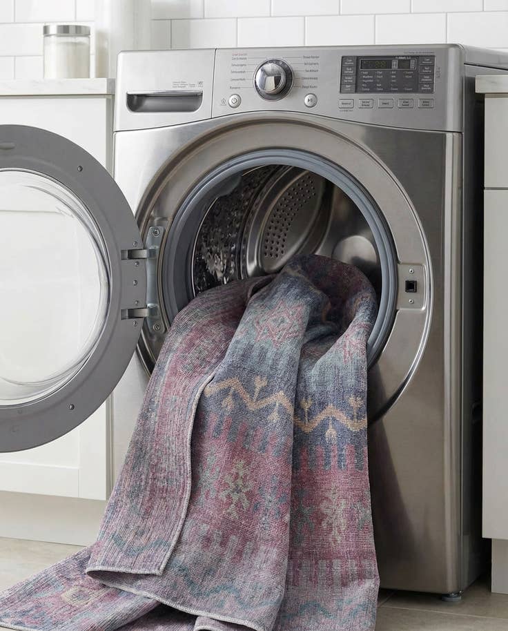 Detail image of 7' 10 x 10' Washable Sisu Rug