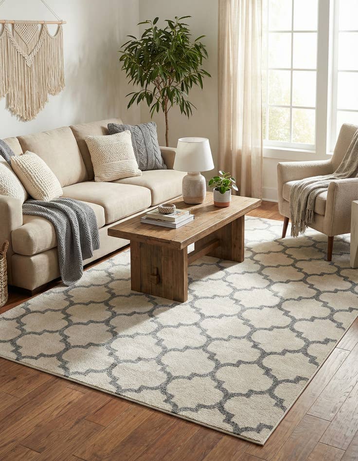 Detail image of  7' x 10' Lattice Rug