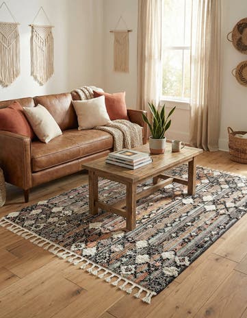 5' 3 x 8' Cherokee Rug