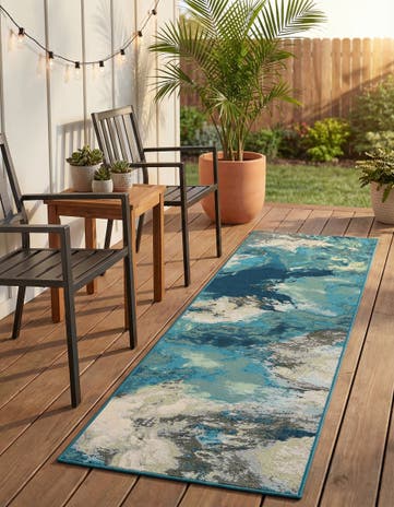 2' x 8' Easy-Clean Modern Indoor / Outdoor Runner Rug
