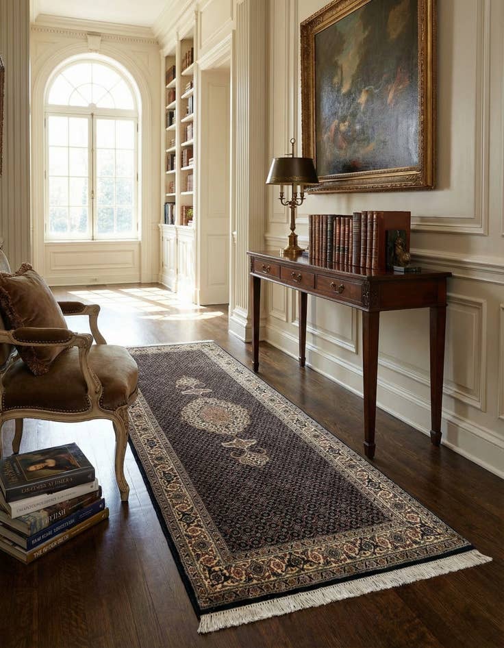 Detail image of 2' 7 x 6' 11 Tabriz Mahi Wool Runner Rug