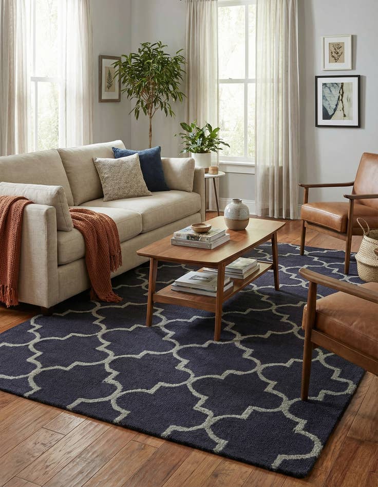 Detail image of 5' 1 x 8' Luna Wool Rug