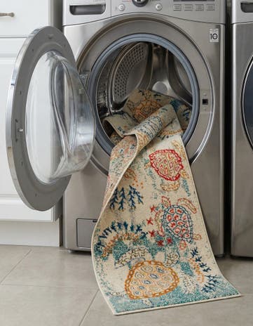2' 2 x 6' 9 Washable Amalfi Runner Rug