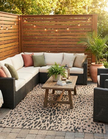 6' x 9' Easy-Clean Safari Indoor / Outdoor Rug