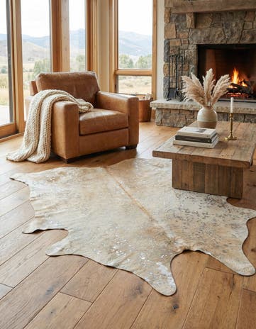 6' 3 x 7' Cowhide Leather Freeform Rug