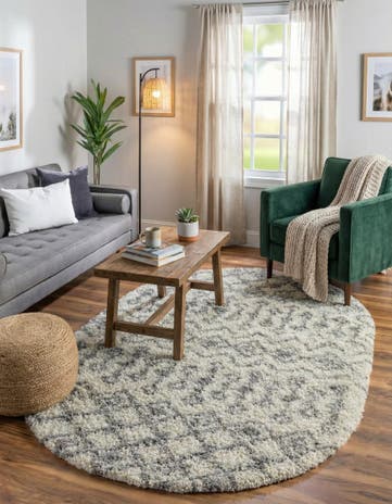 Ivory Moroccan Trellis Shag Oval Rug