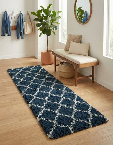 2' x 5' Lattice Shag Runner Rug