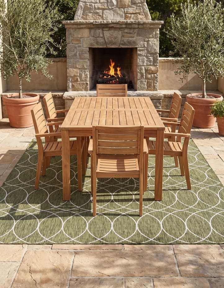 10' x 10' Easy-Clean Lattice Indoor / Outdoo...