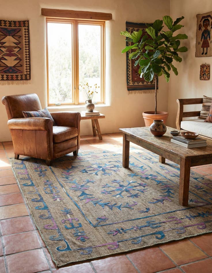 Detail image of 5' 9 x 7'  Hand Woven Kilim Suzani Wool Rug