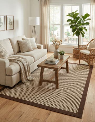 5' x 7' Easy-Clean Border Indoor / Outdoor Rug