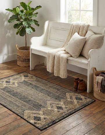 3' 3 x 5' 3 Easy-Clean Modern Indoor / Outdoor Rug