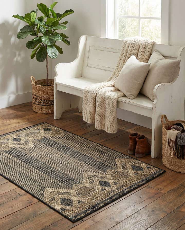 3' 3 x 5' 3 Easy-Clean Modern Indoor / Outdoor Rug