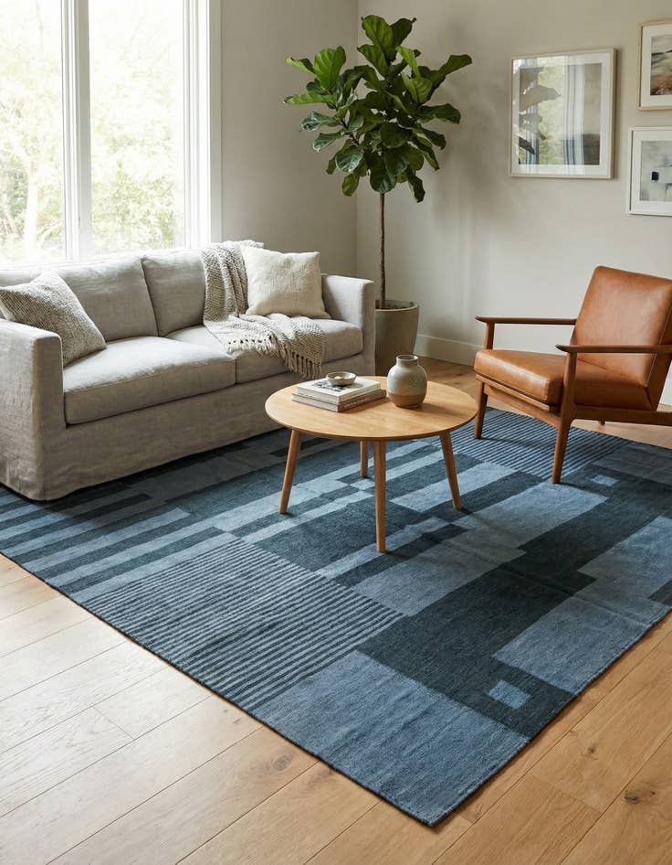 Detail image of 6' 4 x 9' 3  Hand Woven Kilim Modern Wool Rug