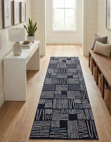 2' 7 x 10' Hanahan Runner Rug