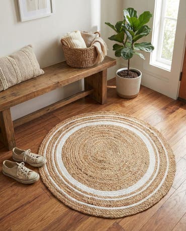  3' 3 x 3' 3  Hand Braided Jute Round Rug