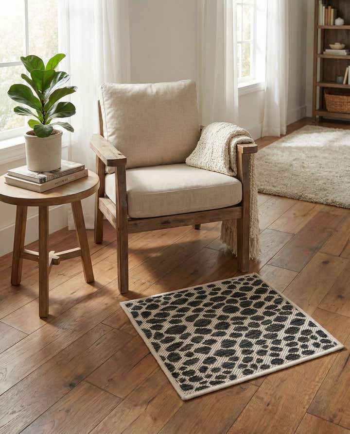 1' 4 x 1' 4 Easy-Clean Jill Zarin Cape Town Indoor / Outdoor Sample Rug
