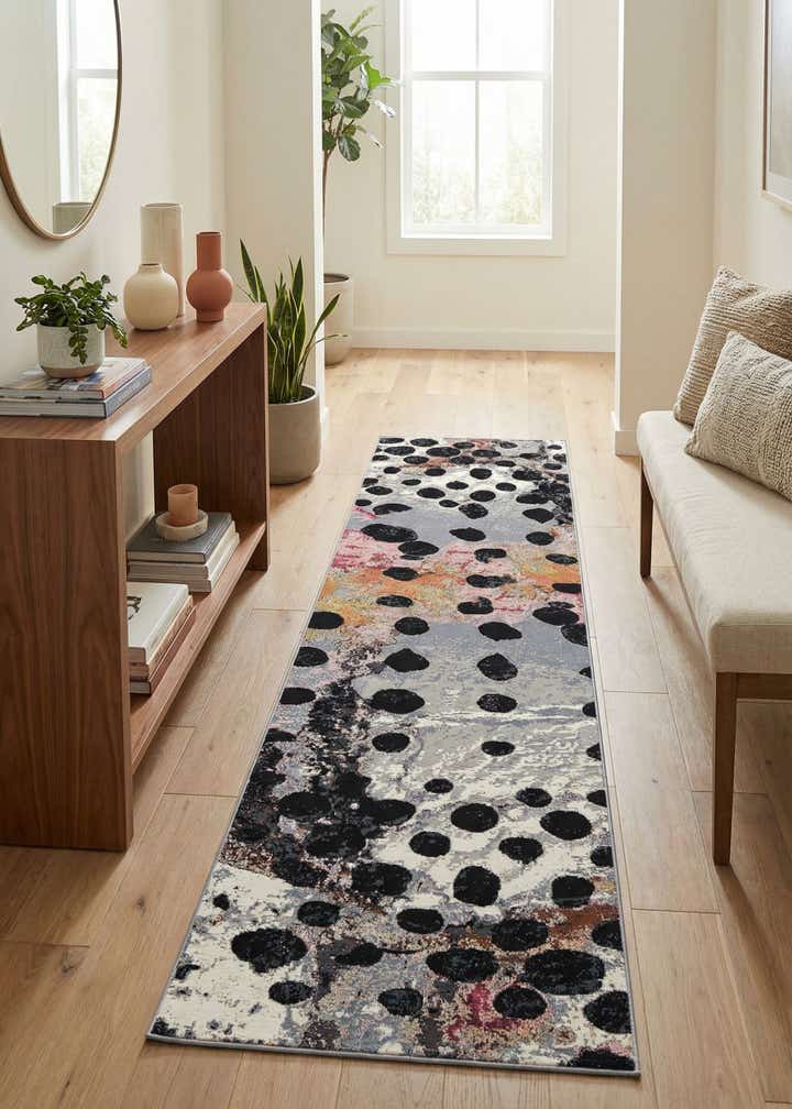 2' 7 x 10' Easy-Clean Modern Indoor / Outdoor Runner Rug