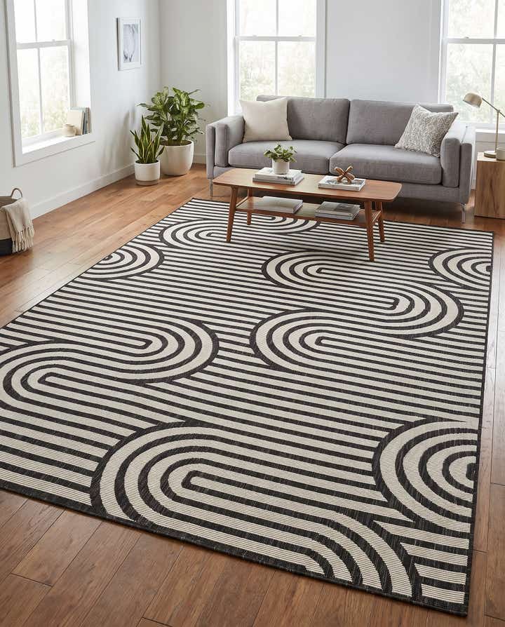 7' x 10' Easy-Clean Modern Indoor / Outdoor Rug