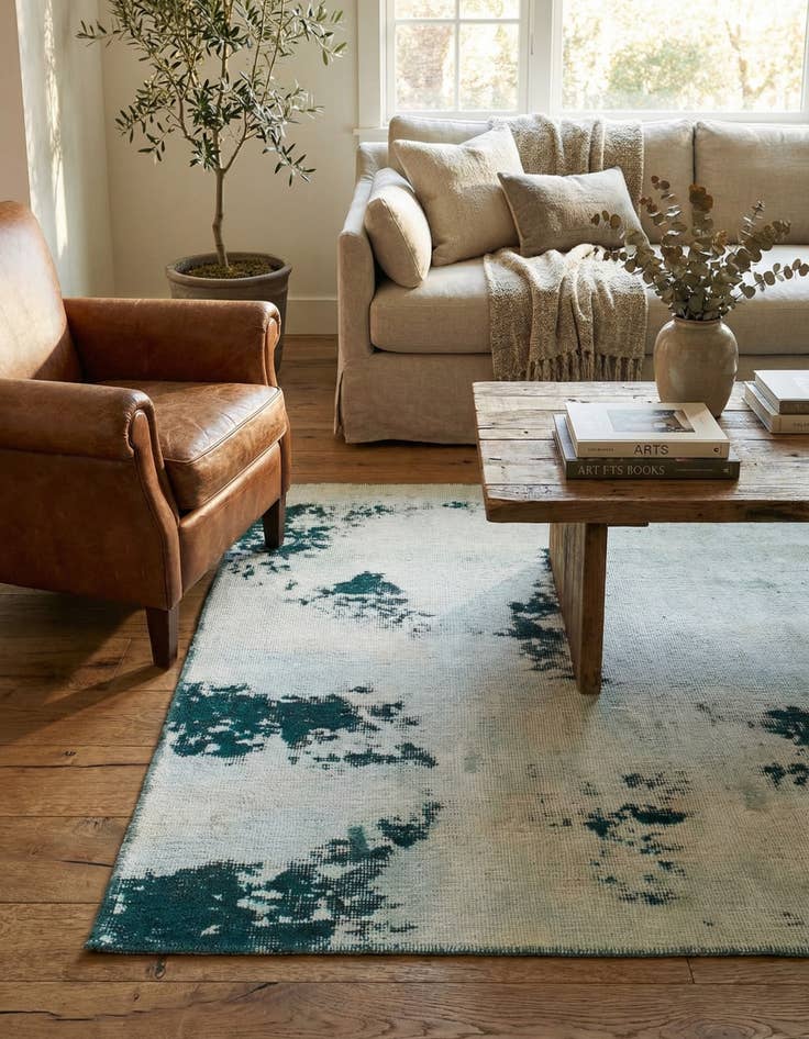 Detail image of 4' x 4' 3  Hand Knotted Ultra Vintage Persian Wool Square Rug